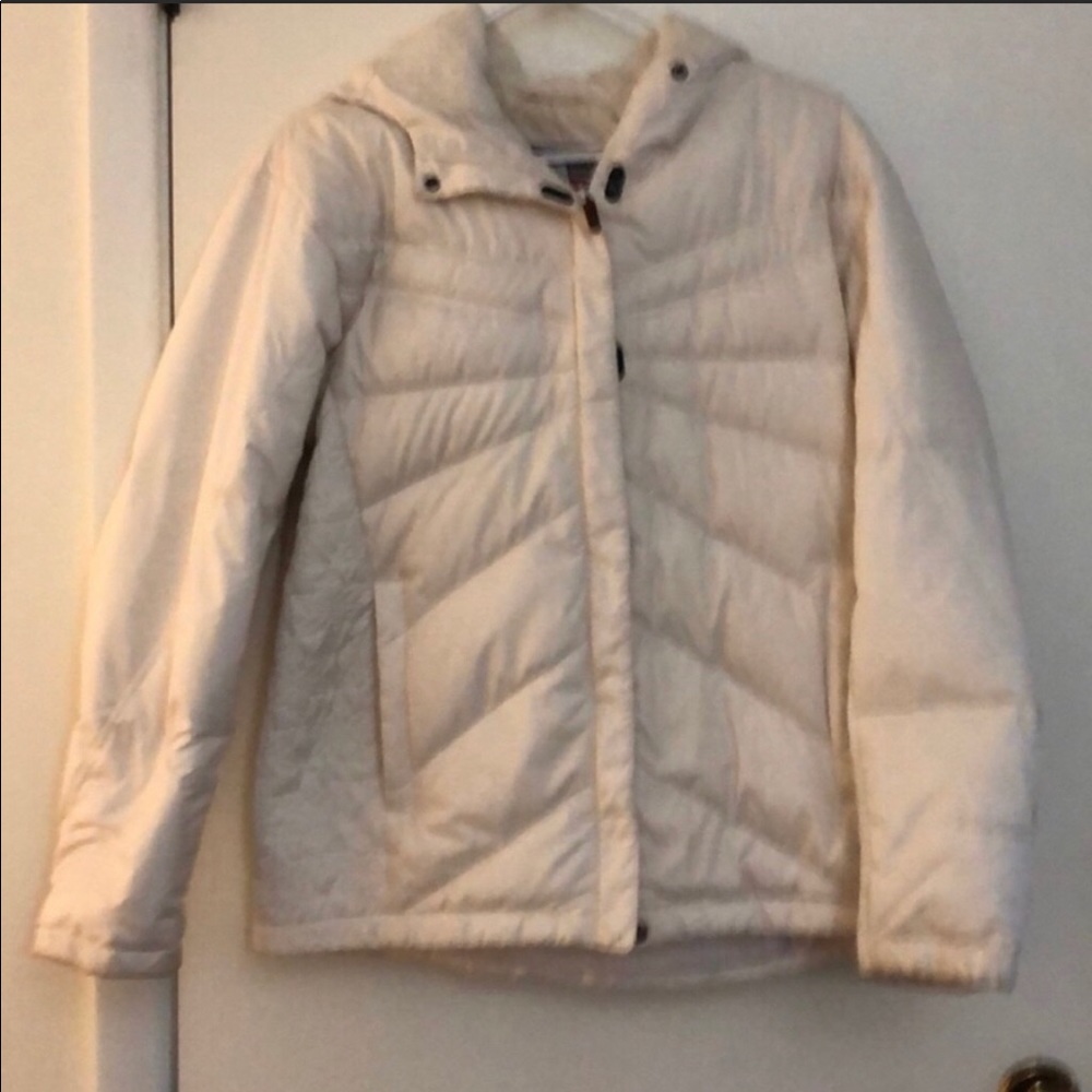 Woman’s Lg Columbia Ski Jacket Like New Condition!